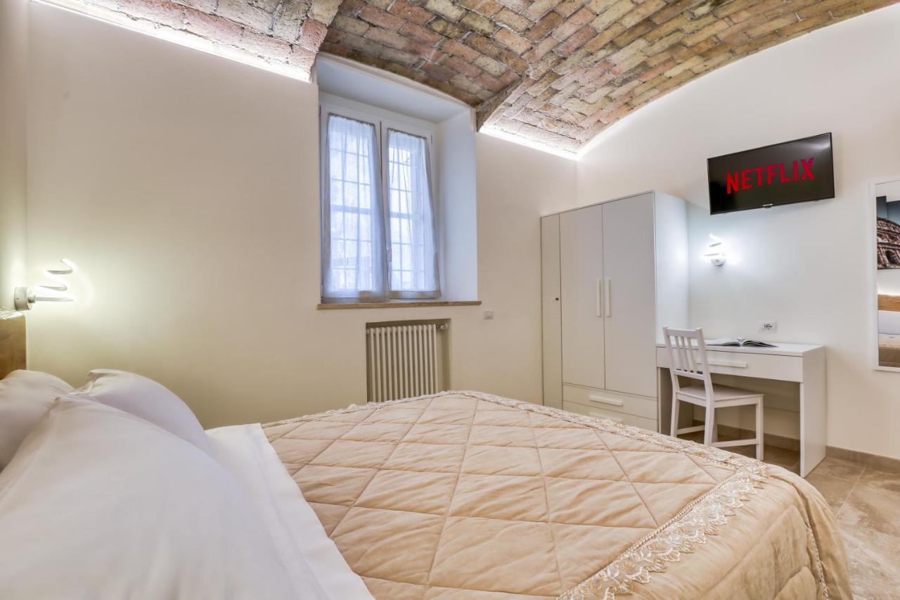 Romarina Apartment Luaran gambar
