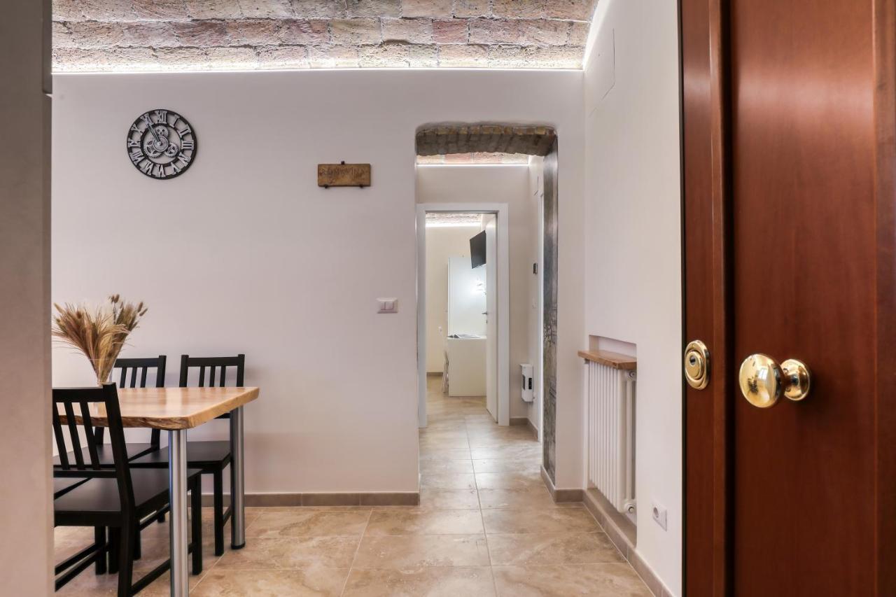 Romarina Apartment Luaran gambar
